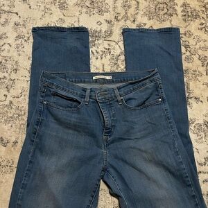 Levi's Women's Straight Leg Jeans in Dark Blue